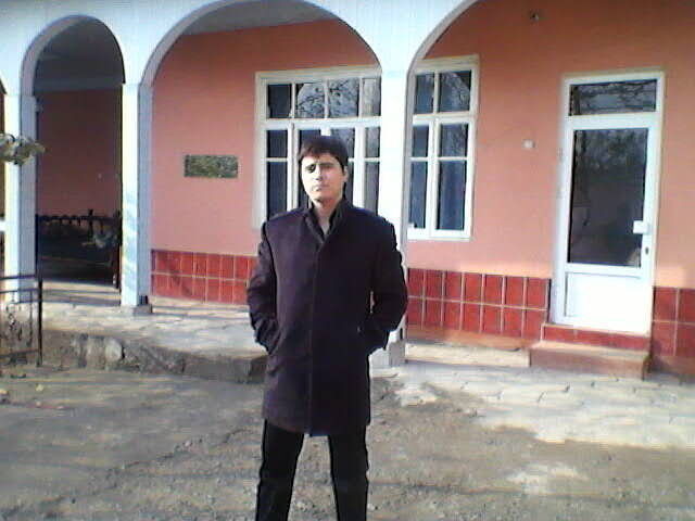  19121045  Baxa, 35 ,    