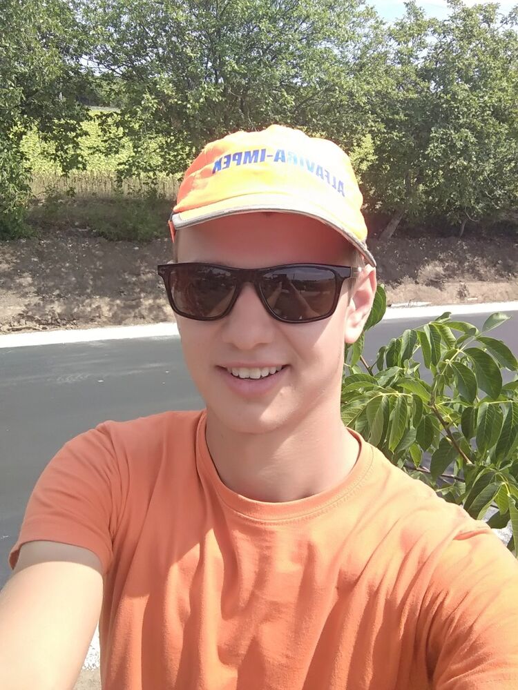  ,   Mihai, 27 ,   ,   , c 