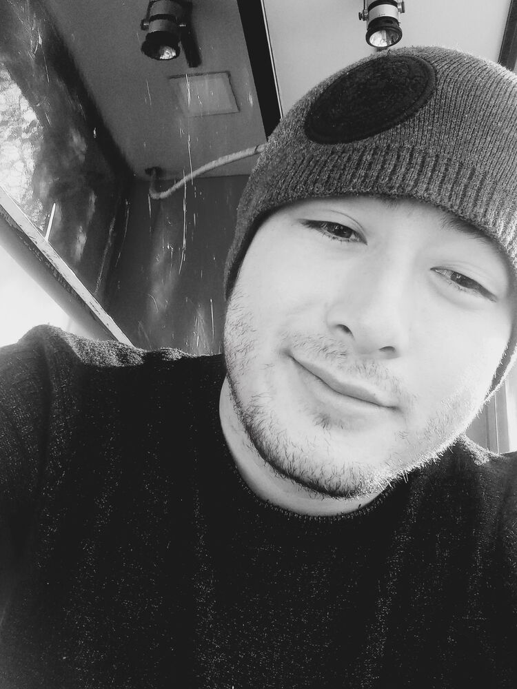  53559685  Jasur, 27 ,    