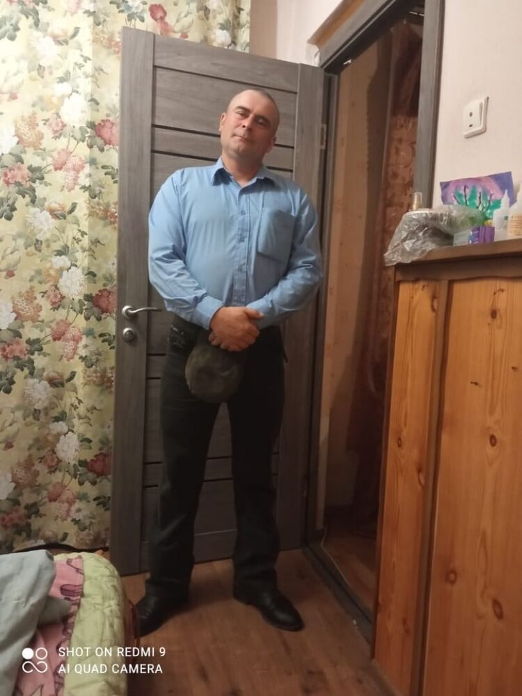  24269195  , 49 ,    