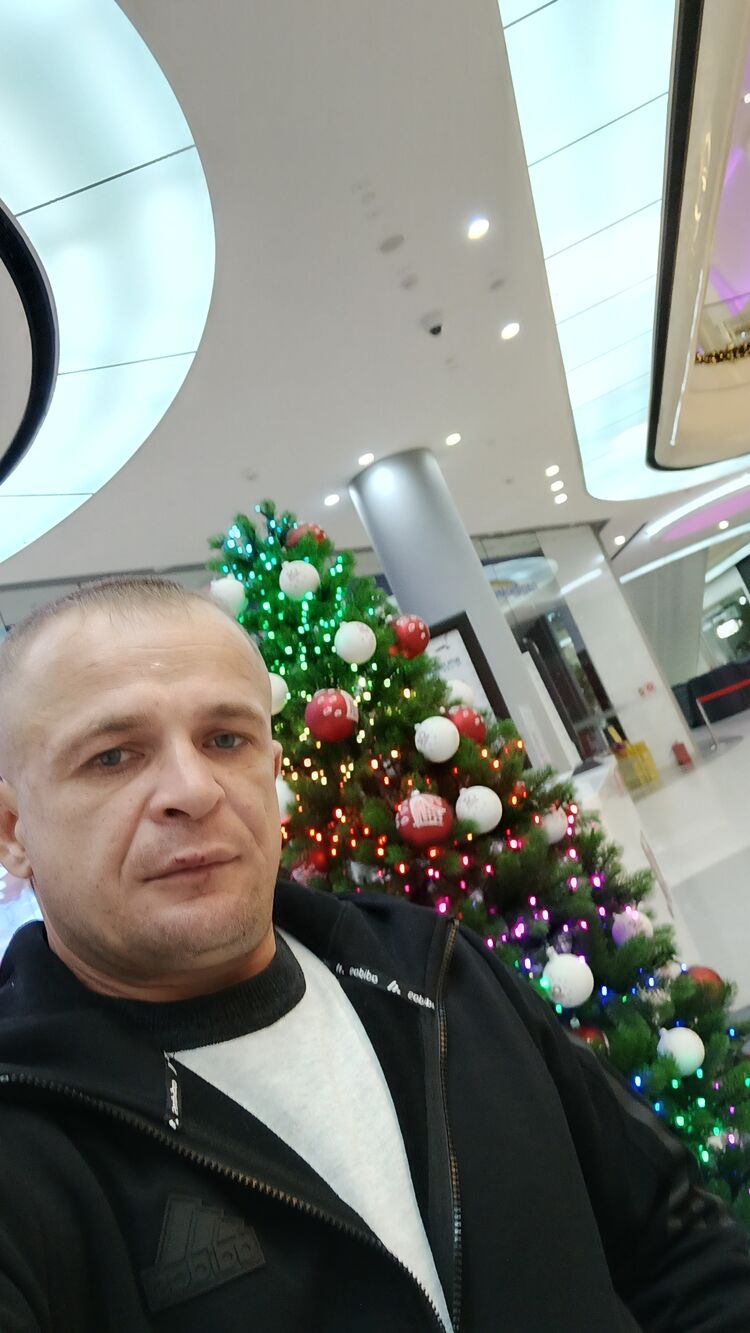  48850725  , 37 ,     