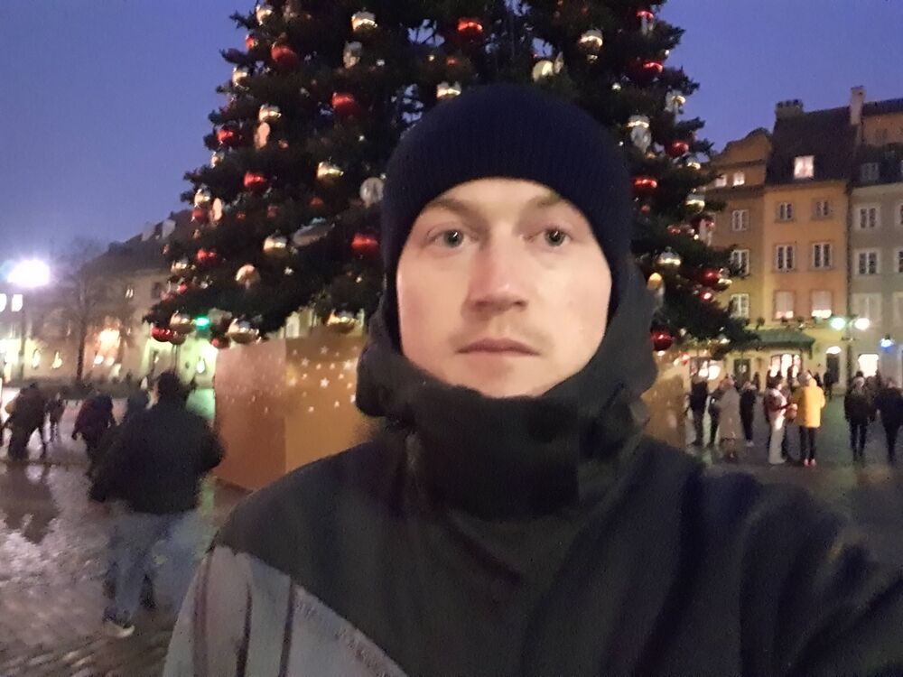  Warszawa,   Yuriy, 30 ,   ,   