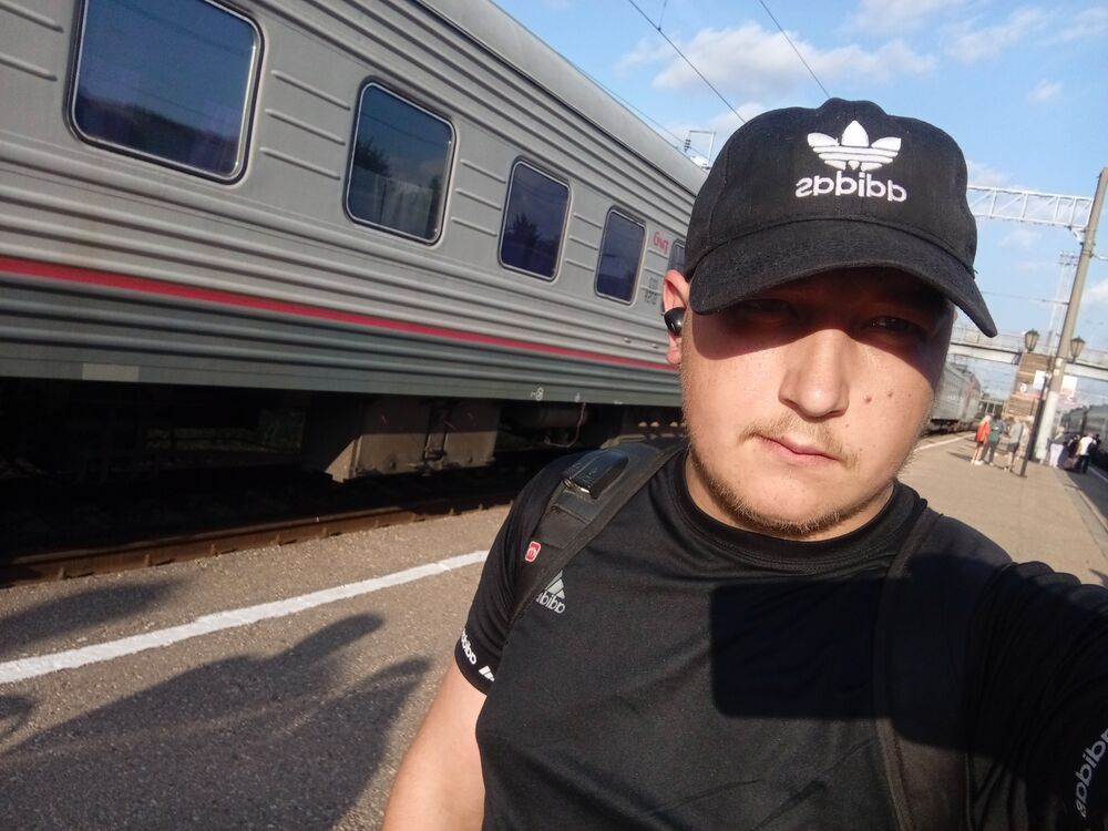  44458125  Vitaly, 24 ,    