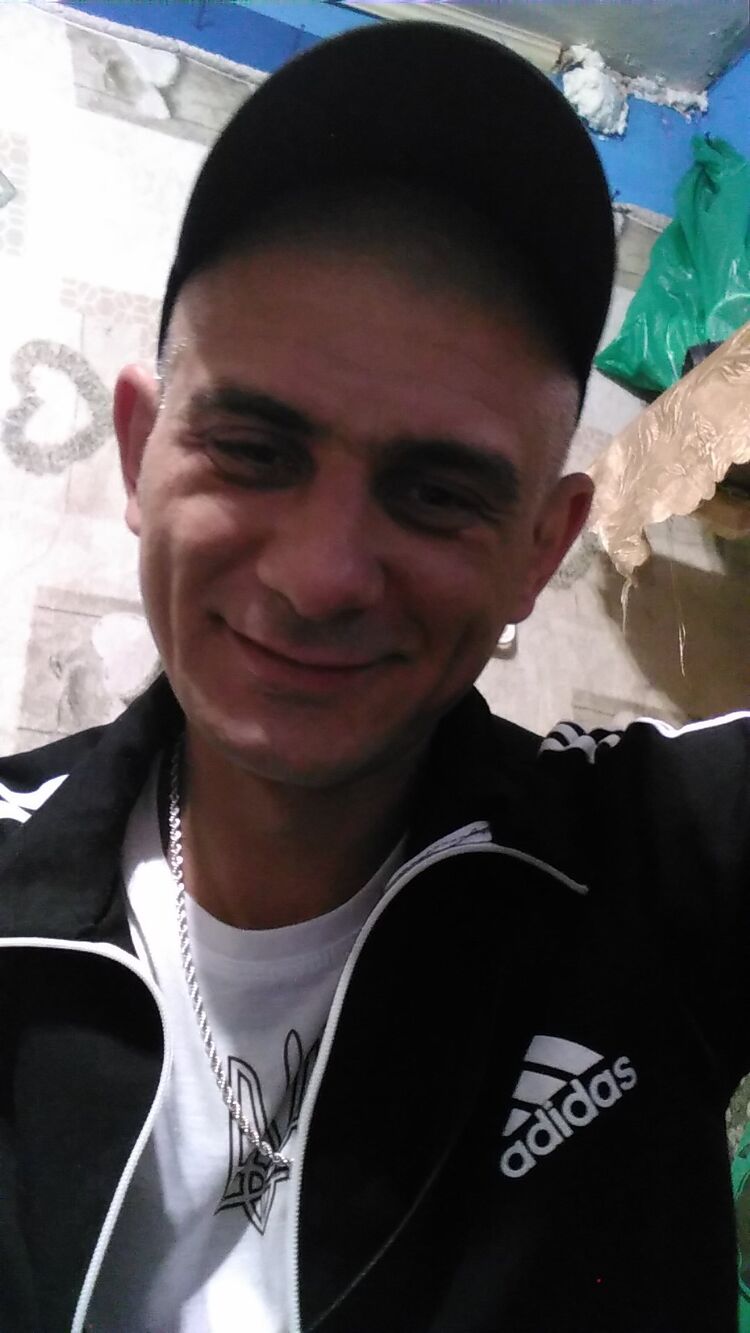  35214595  , 33 ,    