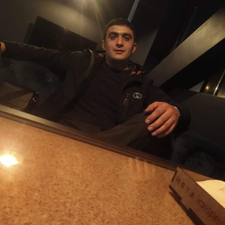  41960415  Tigran, 29 ,    