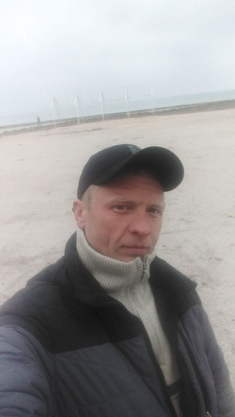  22735415  , 40 ,    