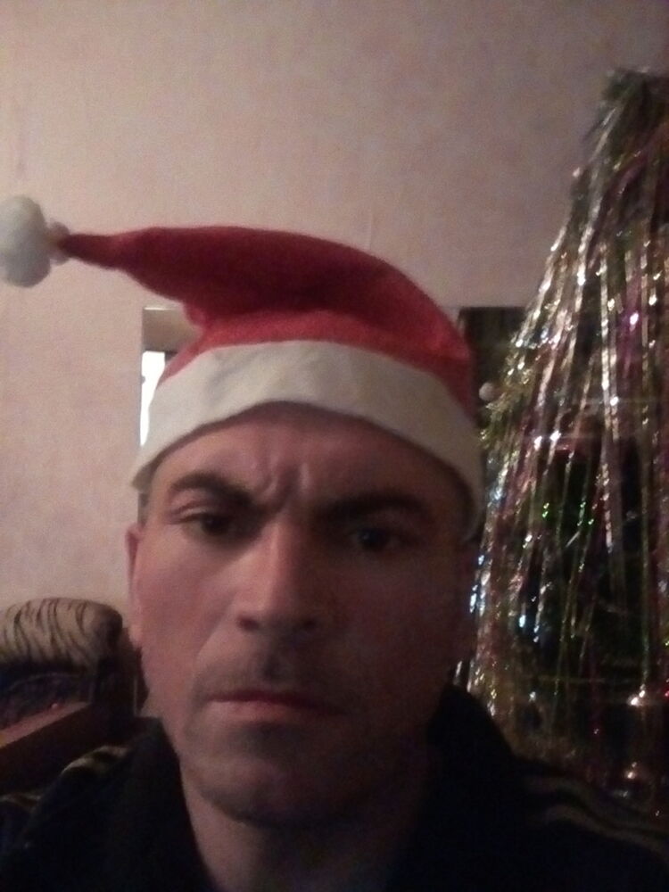  ,   Alex, 44 ,   ,   , c , 