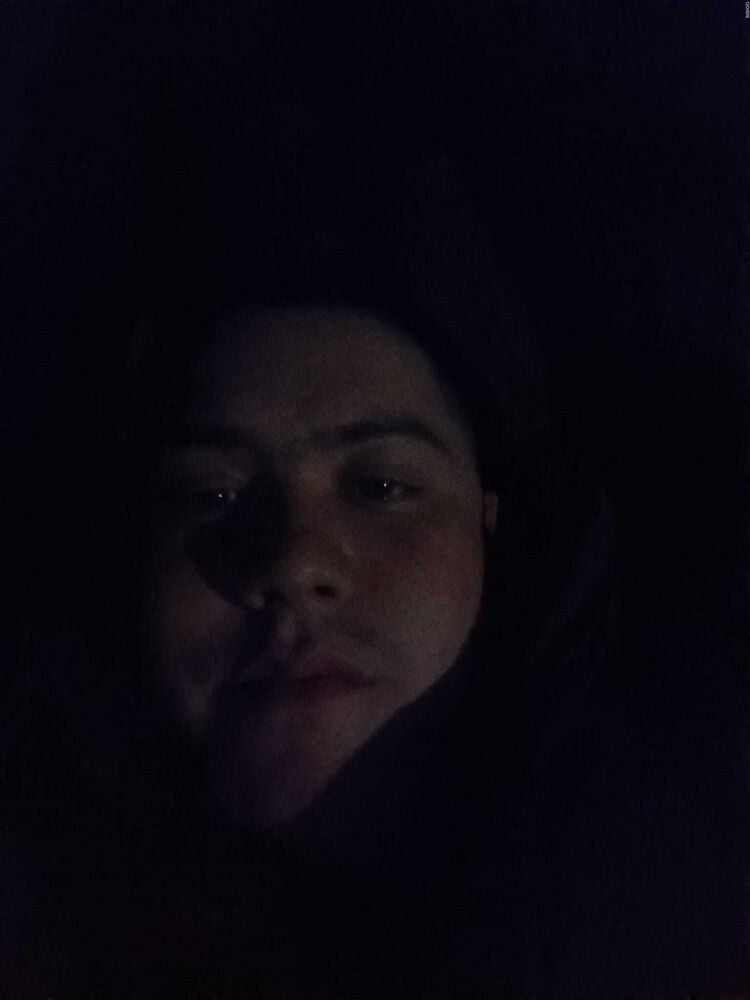  41860865  Berik, 28 ,    