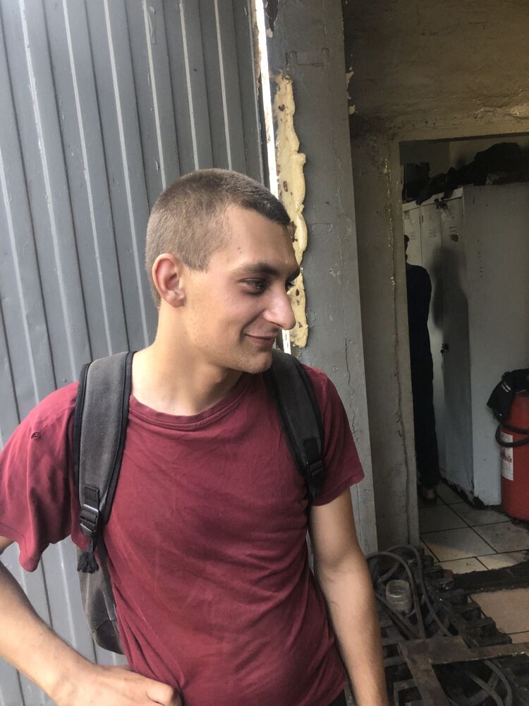  38534235  , 21 ,    --