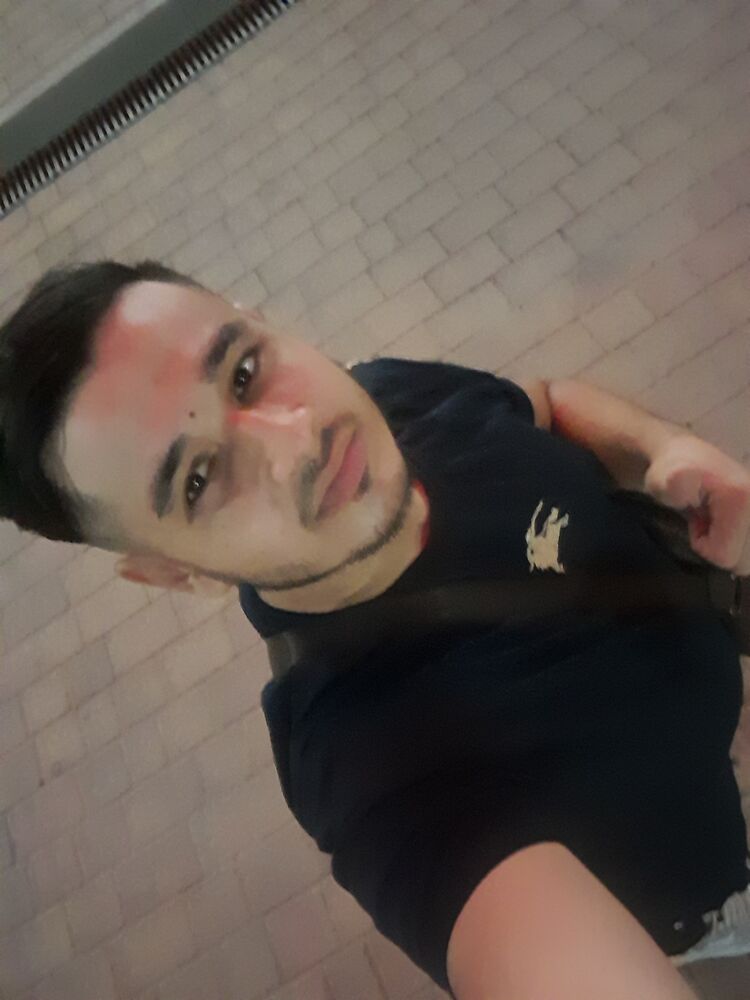  49252365  , 22 ,    --