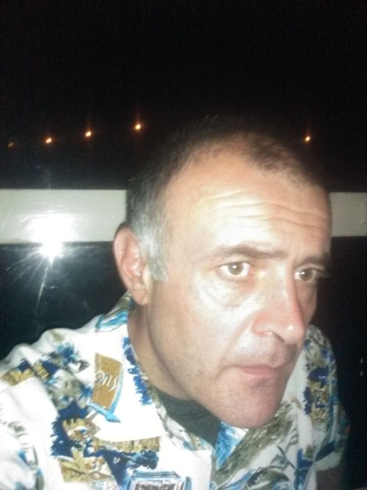  29064805  HOVO, 42 ,    