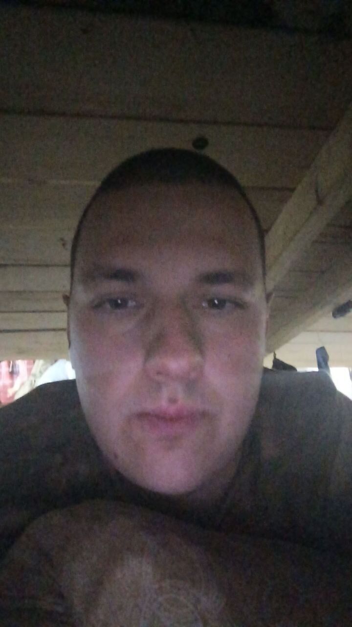  46016715  , 25 ,    