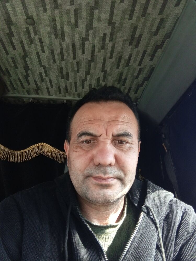  50863415  Abdurashid, 44 ,    
