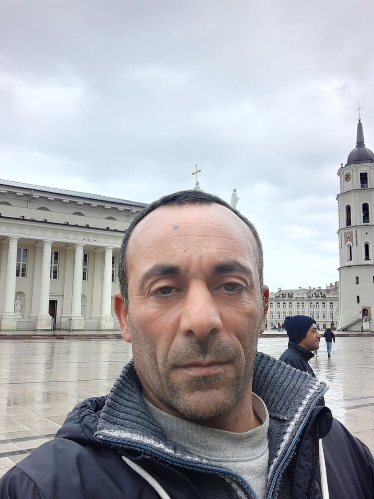  ,   Roma, 46 ,   ,   