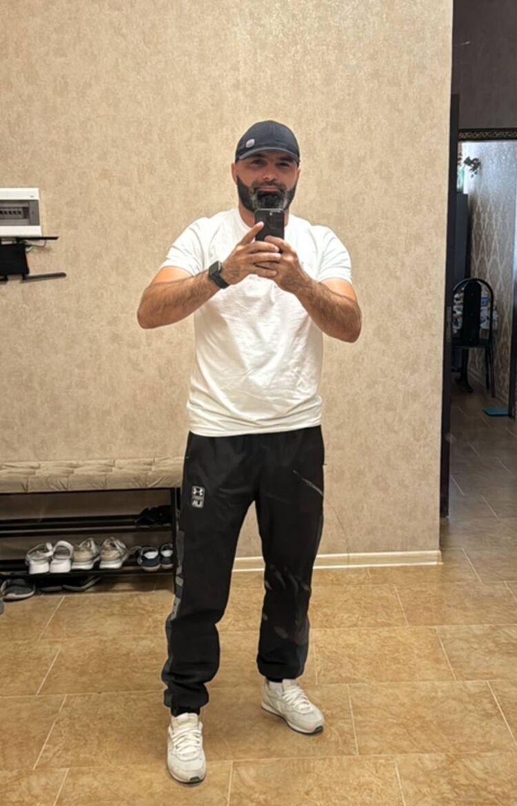  46586205  MR_Sh, 36 ,    Deleted