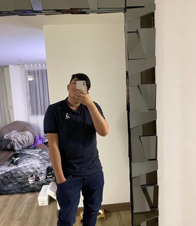  Bogota,   Alejandro, 27 ,   ,   