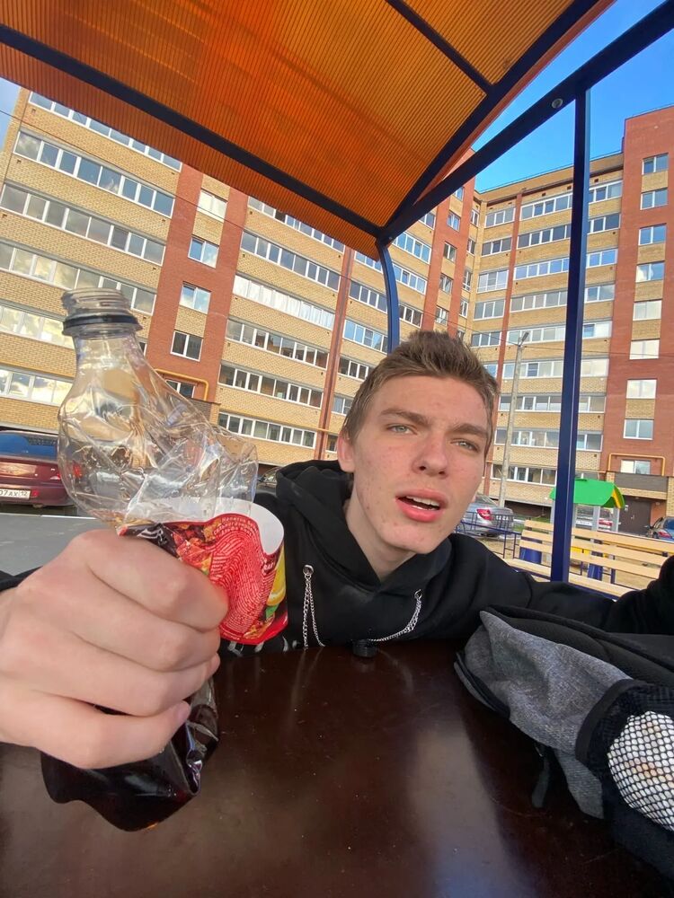  -,   , 22 ,  