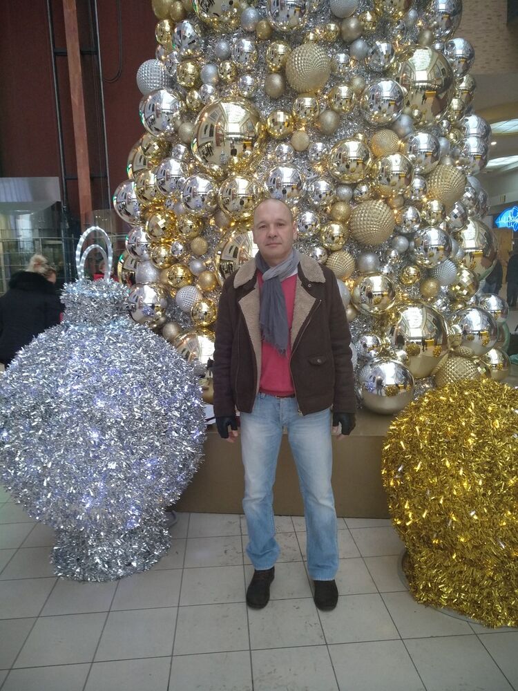  16148935  Alex, 53 ,    