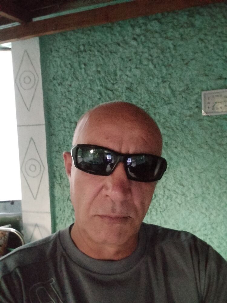  52717925  , 52 ,    