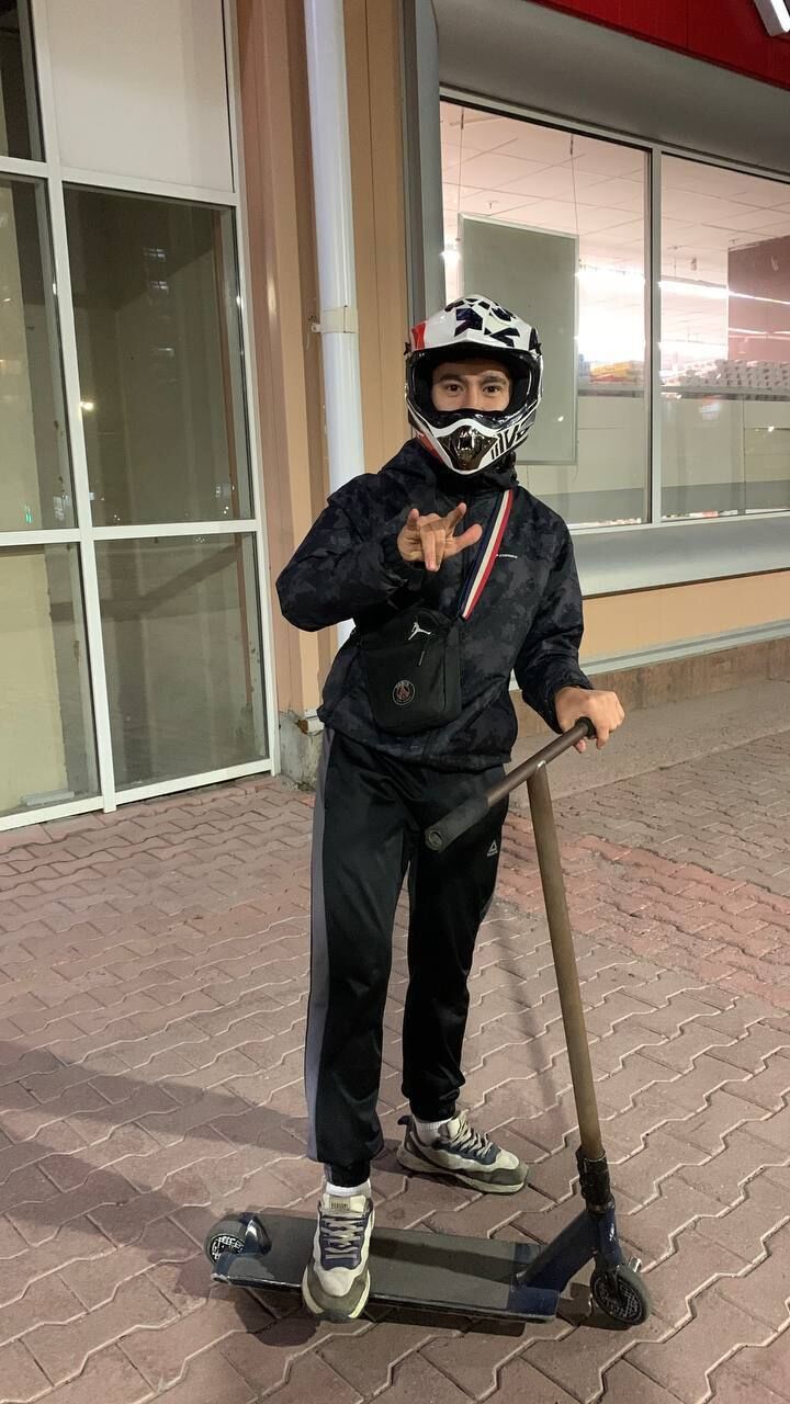  53913795  Leonid, 20 ,    