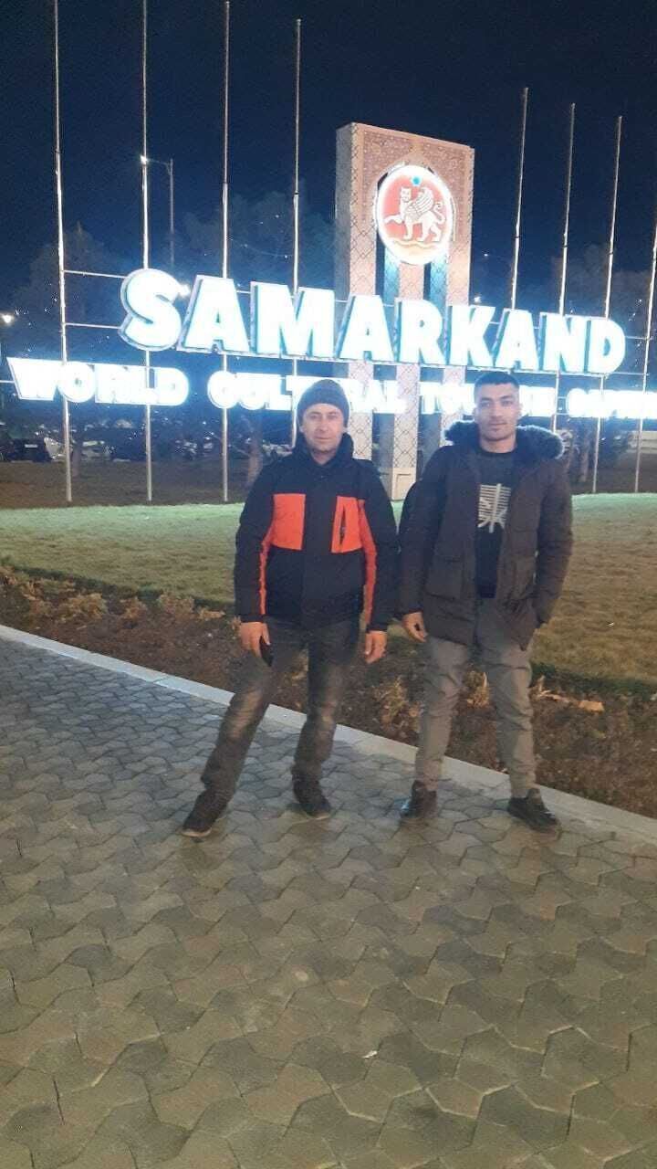  40906735  , 42 ,    