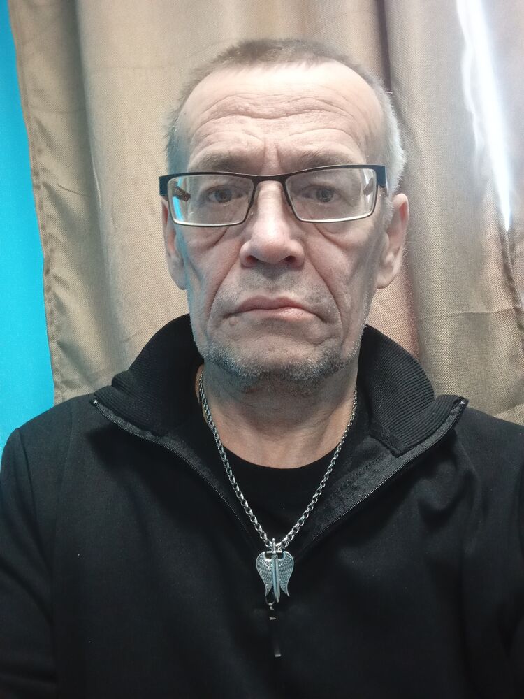  43831835  , 48 ,     