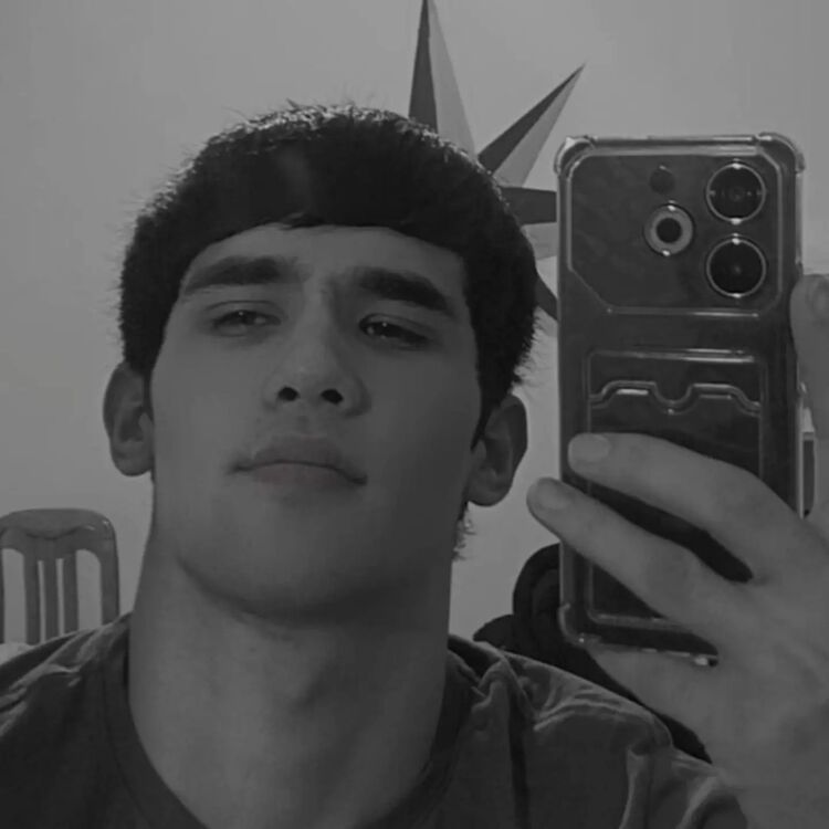  53855565  Timur, 45 ,    