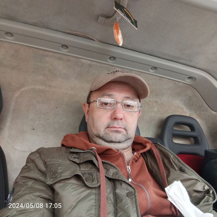  43042905  , 51 ,    