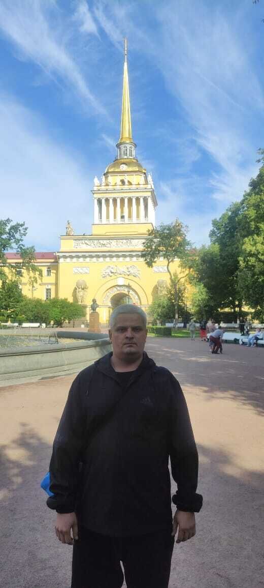  48106835  Koly, 37 ,    