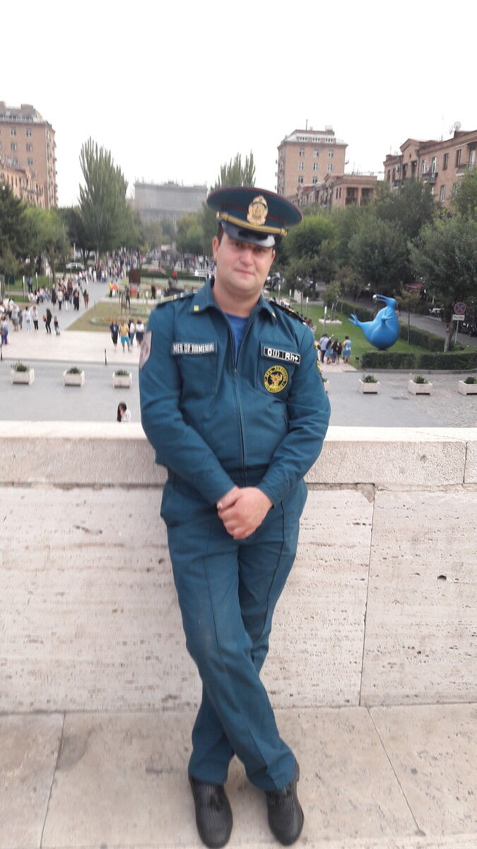  ,   Hayk, 31 ,   ,   , c , 