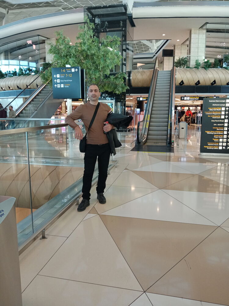 ���� 32130925 ������� Xeyal, 42 ����, ���� ���������� � ������