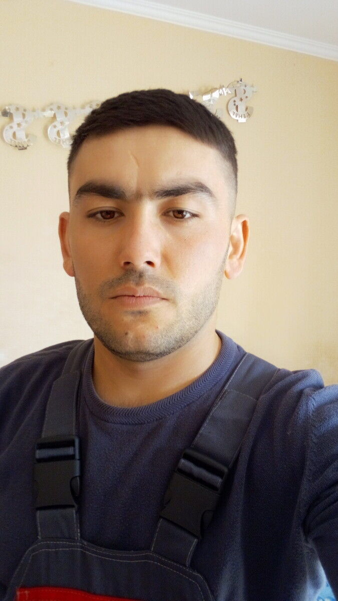  20936595  , 35 ,    