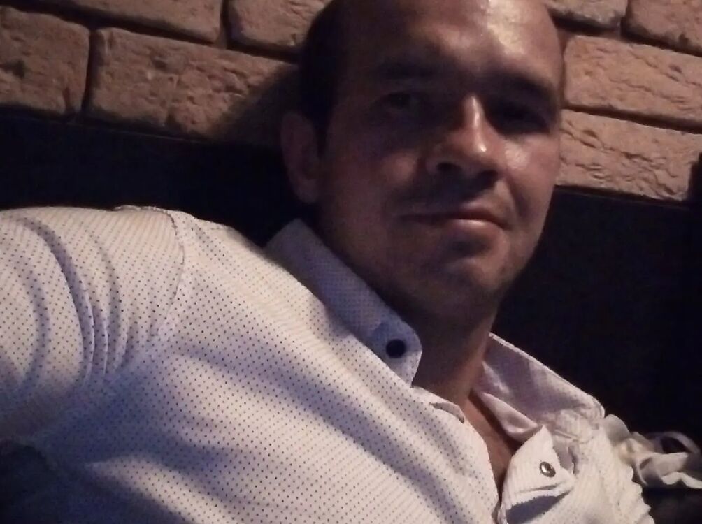  29902825  , 39 ,    