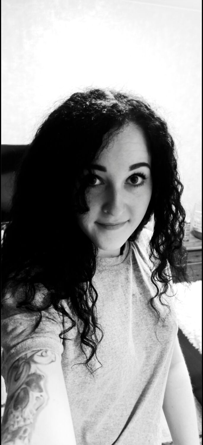  54637325  Varvara, 30 ,    