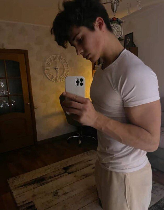 ���� 40617215 ����� ����, 20 ���, ���� ���������� � �����-����������