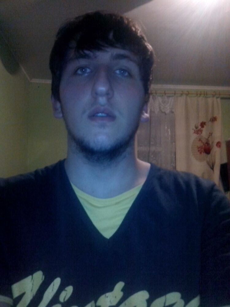  ,   Sergi, 31 ,   