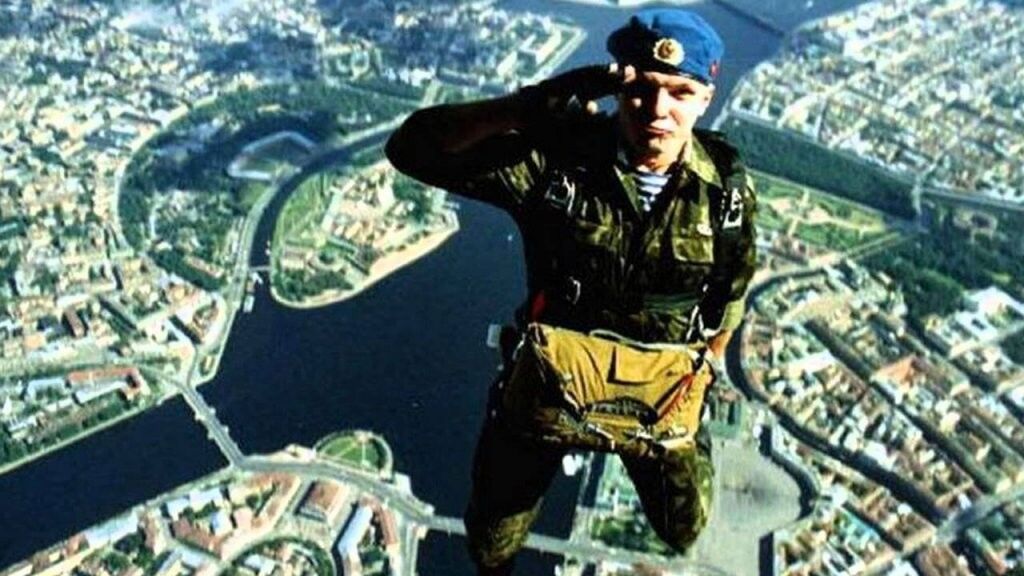  10076115  Peter, 51 ,    