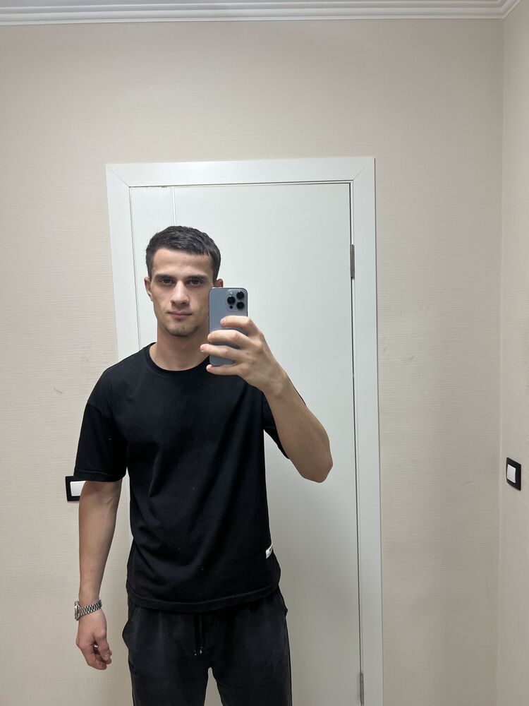  49557935  , 22 ,    -