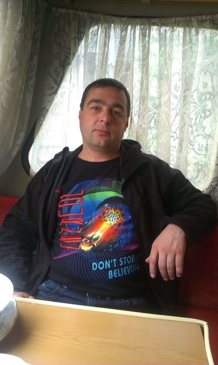  ,   Vytas, 52 ,   