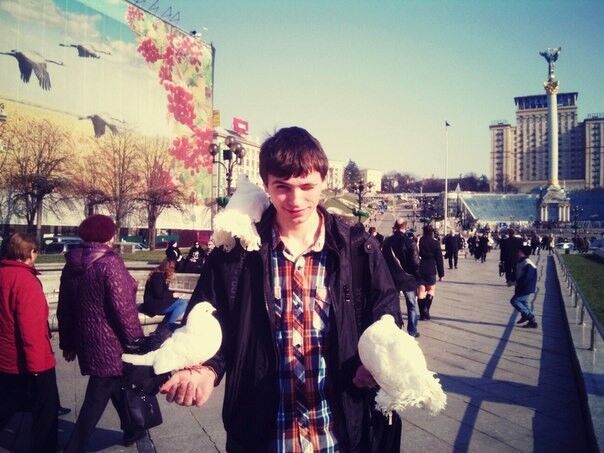  ,   Vitalik, 33 ,   