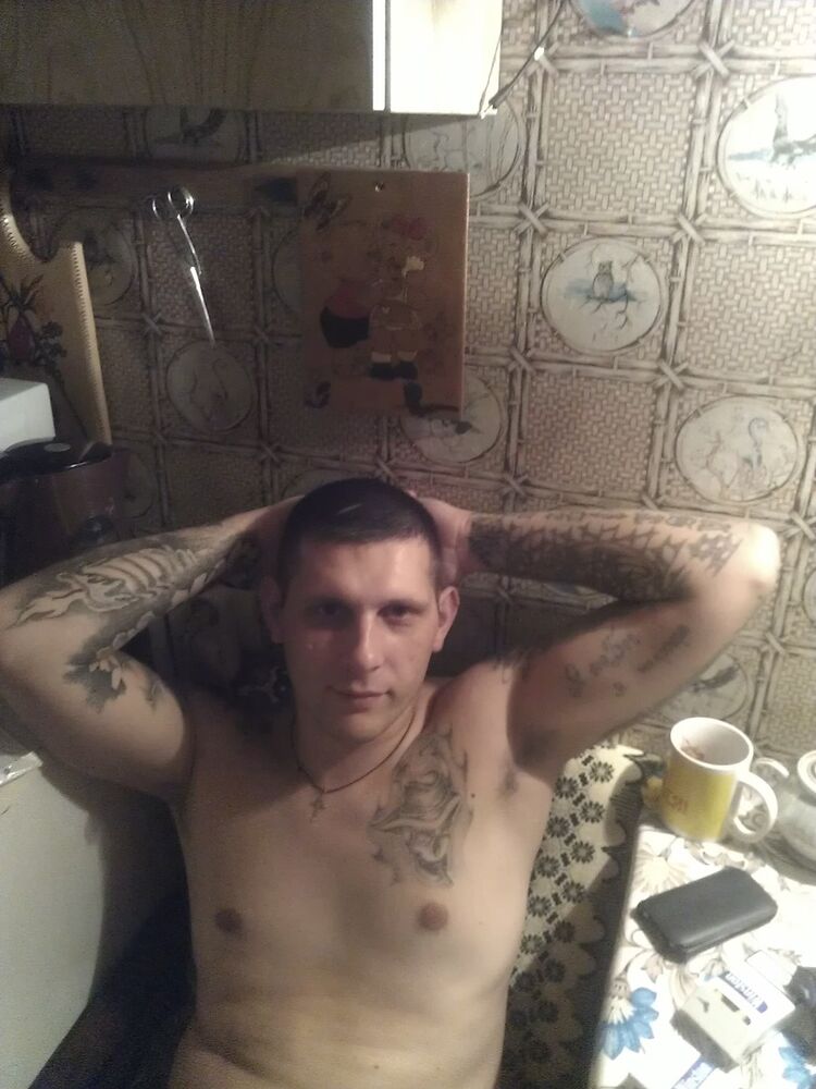  5775965  Hgkhjkhh, 38 ,    