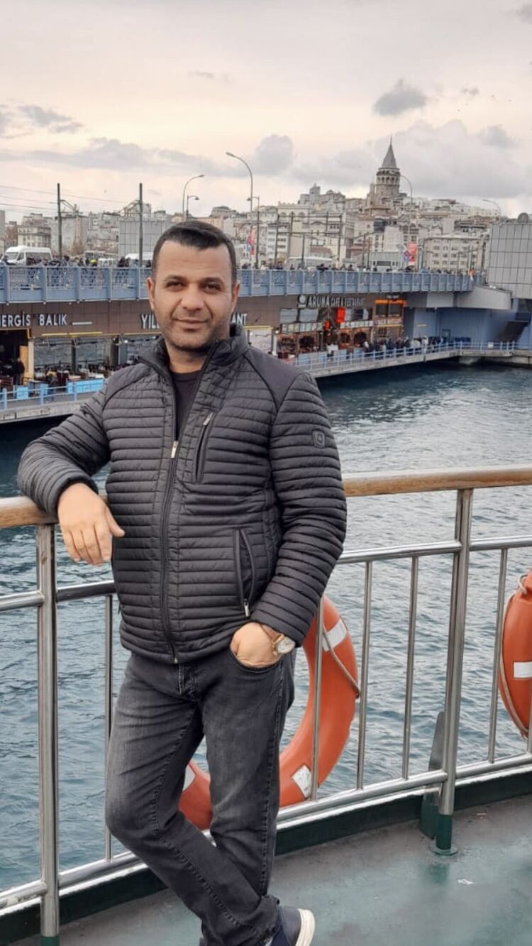  34618875  Mahir, 36 ,    
