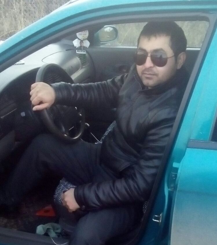  16863005  Abubakr, 36 ,    