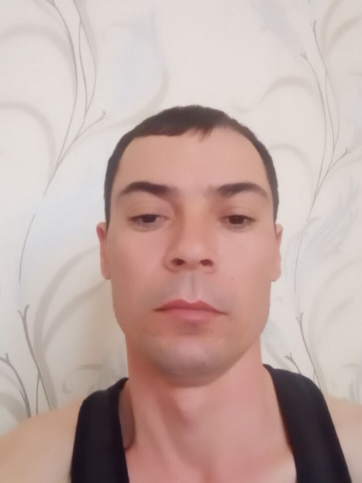  33117975  Murad, 45 ,    