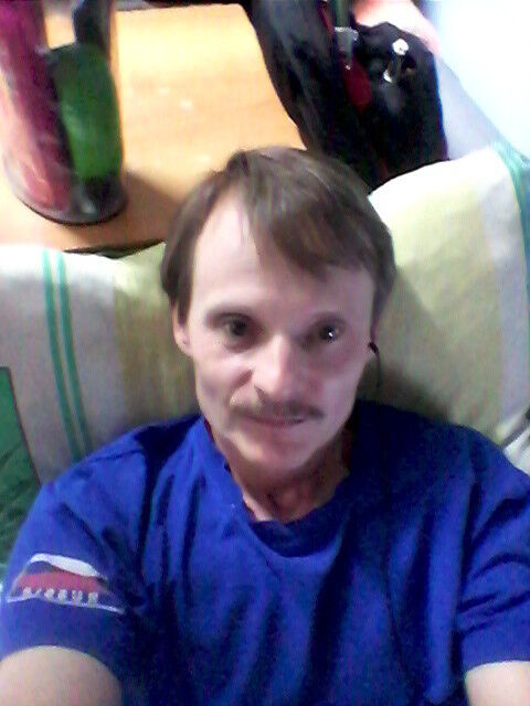  19133855  Andrei, 51 ,    