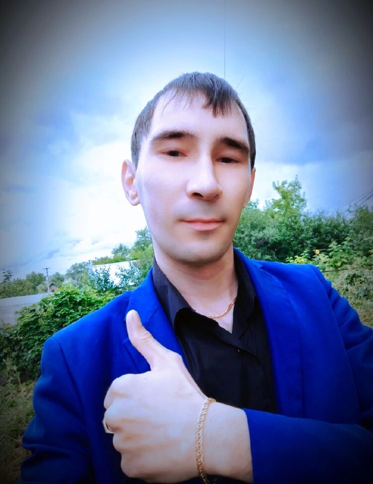  53894275  Mansur, 31 ,    