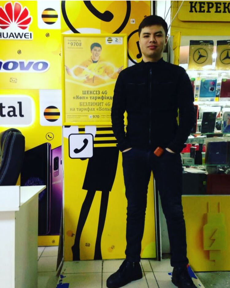  ,   Marlen, 27 ,   ,   