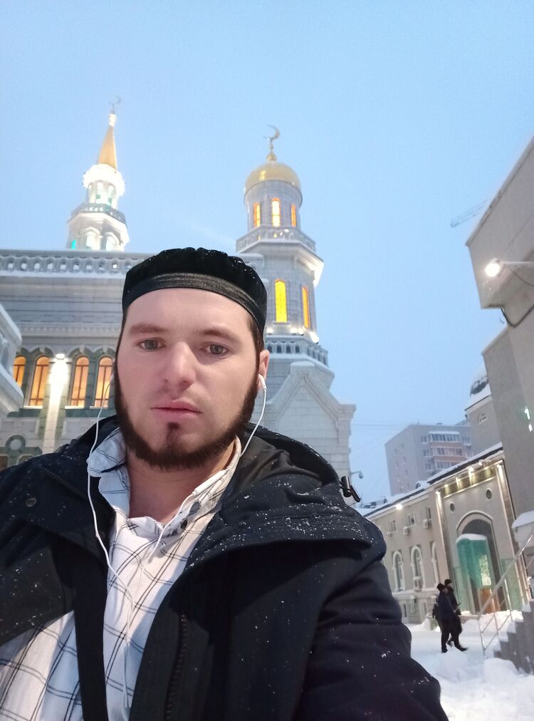  ,   Umar, 33 ,     , c , 