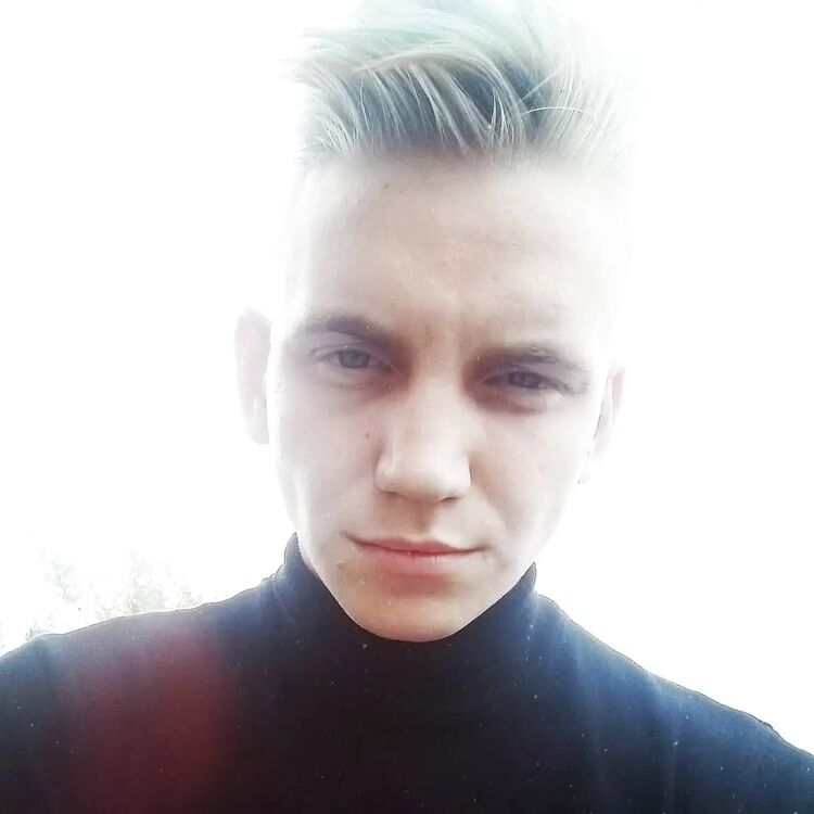 ���� 29767755 ����� Maxim, 25 ���, ���� ���������� � ������