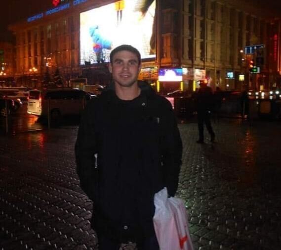  35806345  Oleg, 38 ,    